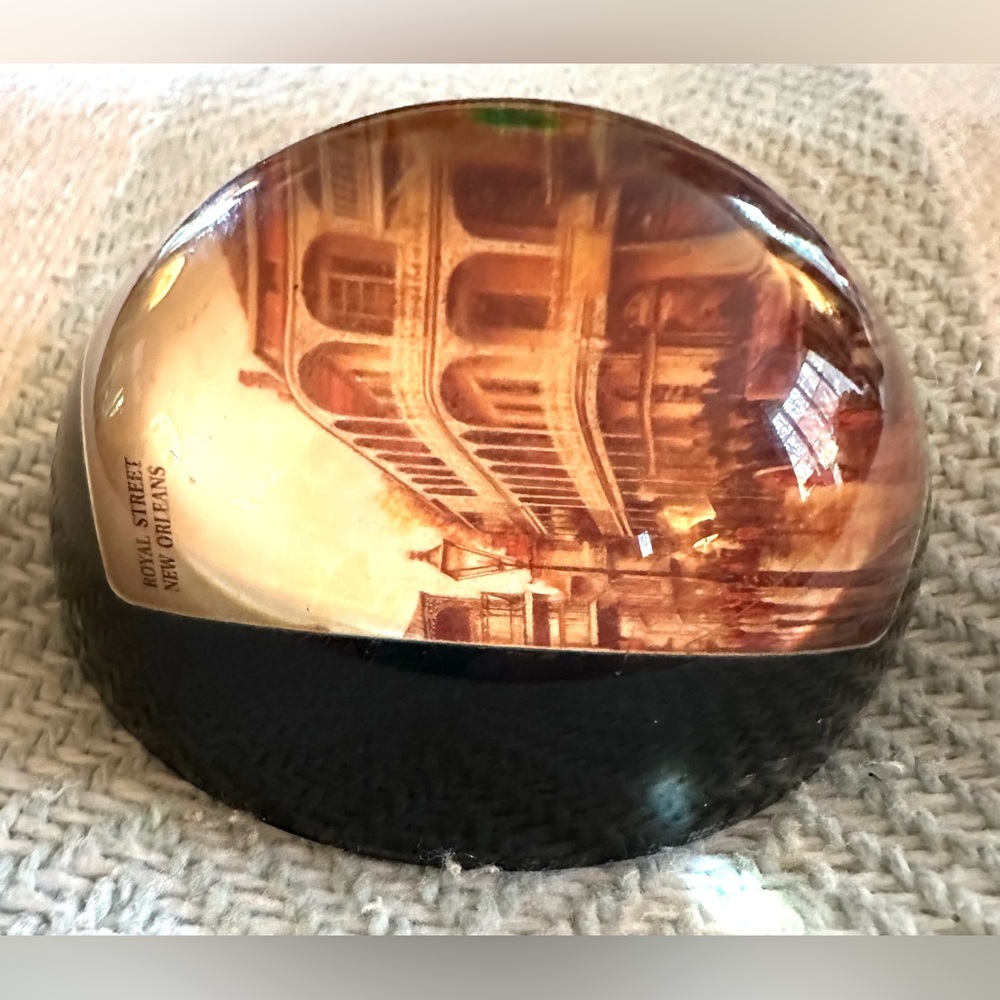 Acrylium Photo Gems MCM Lucite New Orleans Paperweight Souvenir Canada RARE HTF - Picture 4 of 6